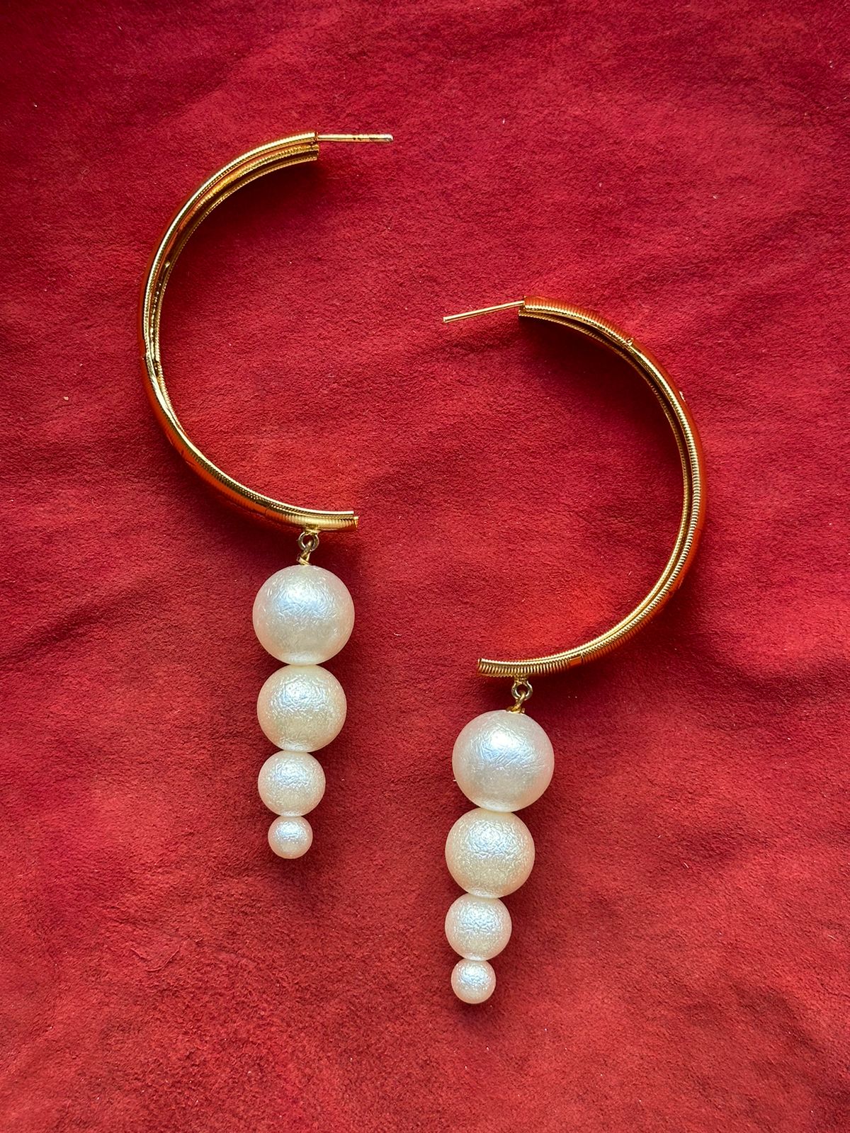 Signature Valliyan Half Hoops With Pearl Drops