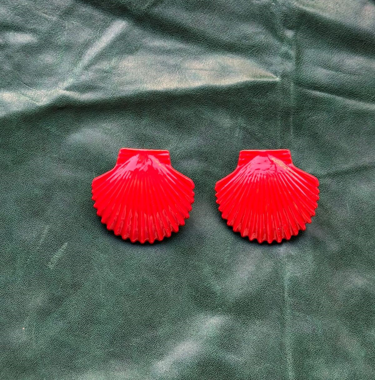 Glossy Finish Red Shell Earrings